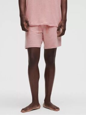 Lululemon Men’s BeCalm Relaxed-Fit Short 7" Heathered Deco Pink Size Medium